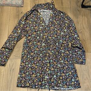 Zara women’s medium Floral Long Sleeve Dress